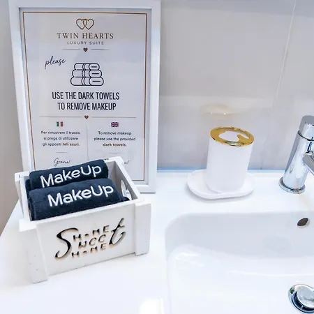 Twin Hearts Luxuy Apartamento